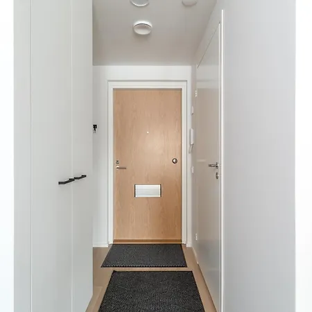 Rahulihomes Centre 1 Bedroom Terrace 100mb Wi-fi 3min Train Station *