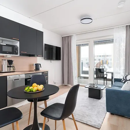 Rahulihomes Centre 1 Bedroom Terrace 100mb Wi-fi 3min Train Station Appartement