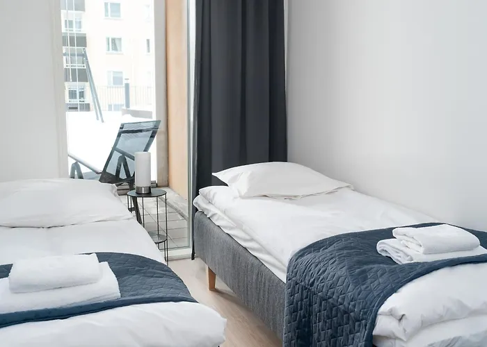 Rahulihomes Centre 1 Bedroom Terrace 100mb Wi-fi 3min Train Station